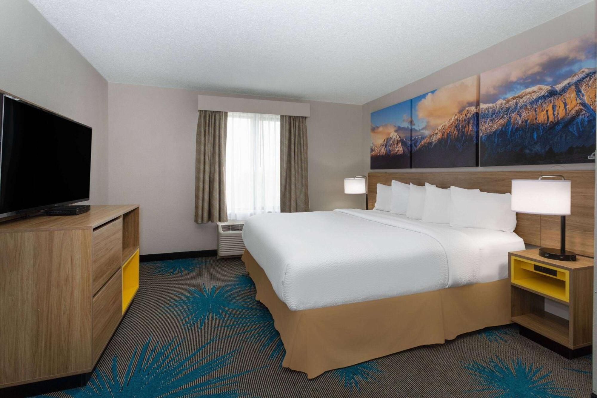 Days Inn & Suites By Wyndham Denver International Airport DEN Exterior foto