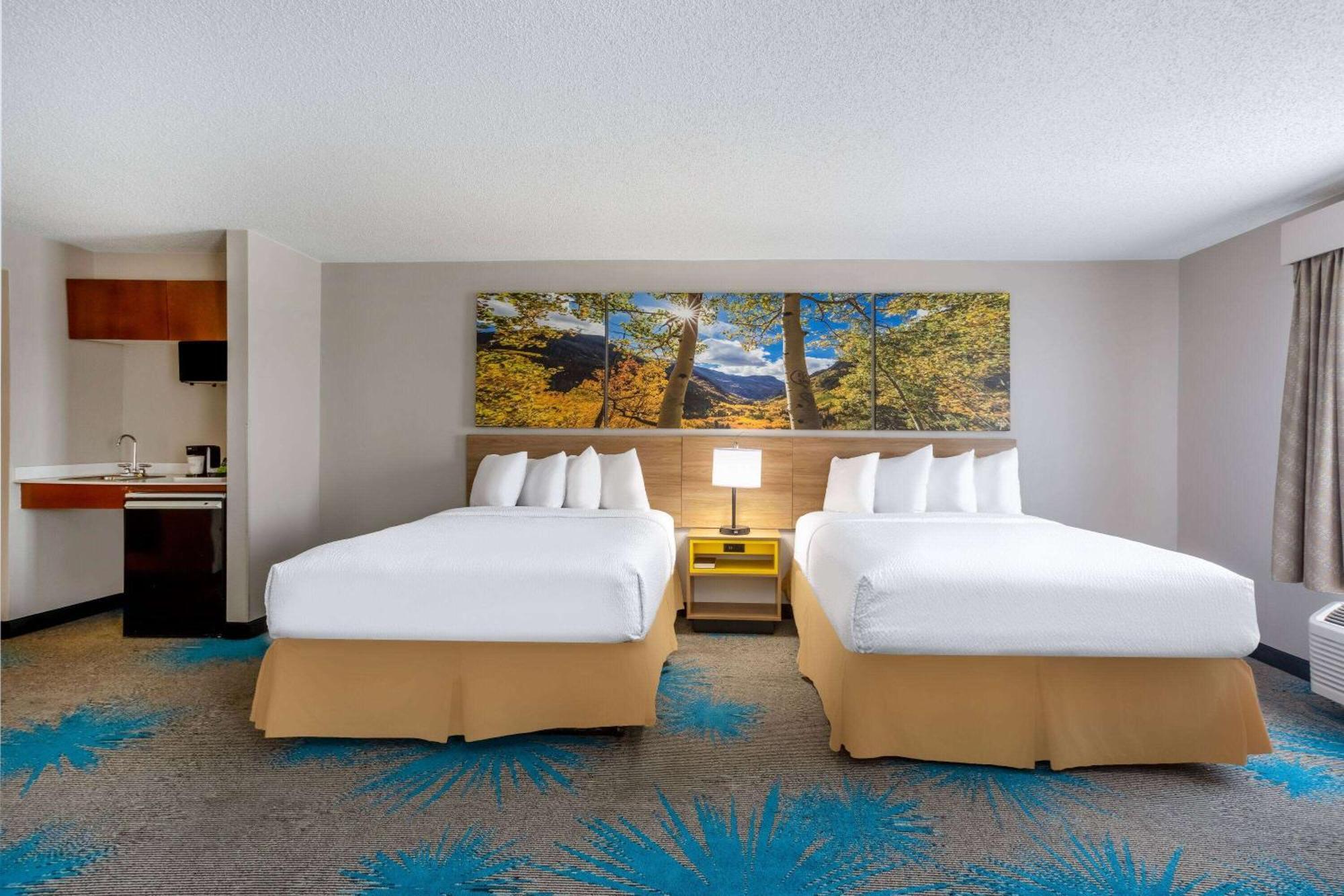 Days Inn & Suites By Wyndham Denver International Airport DEN Exterior foto