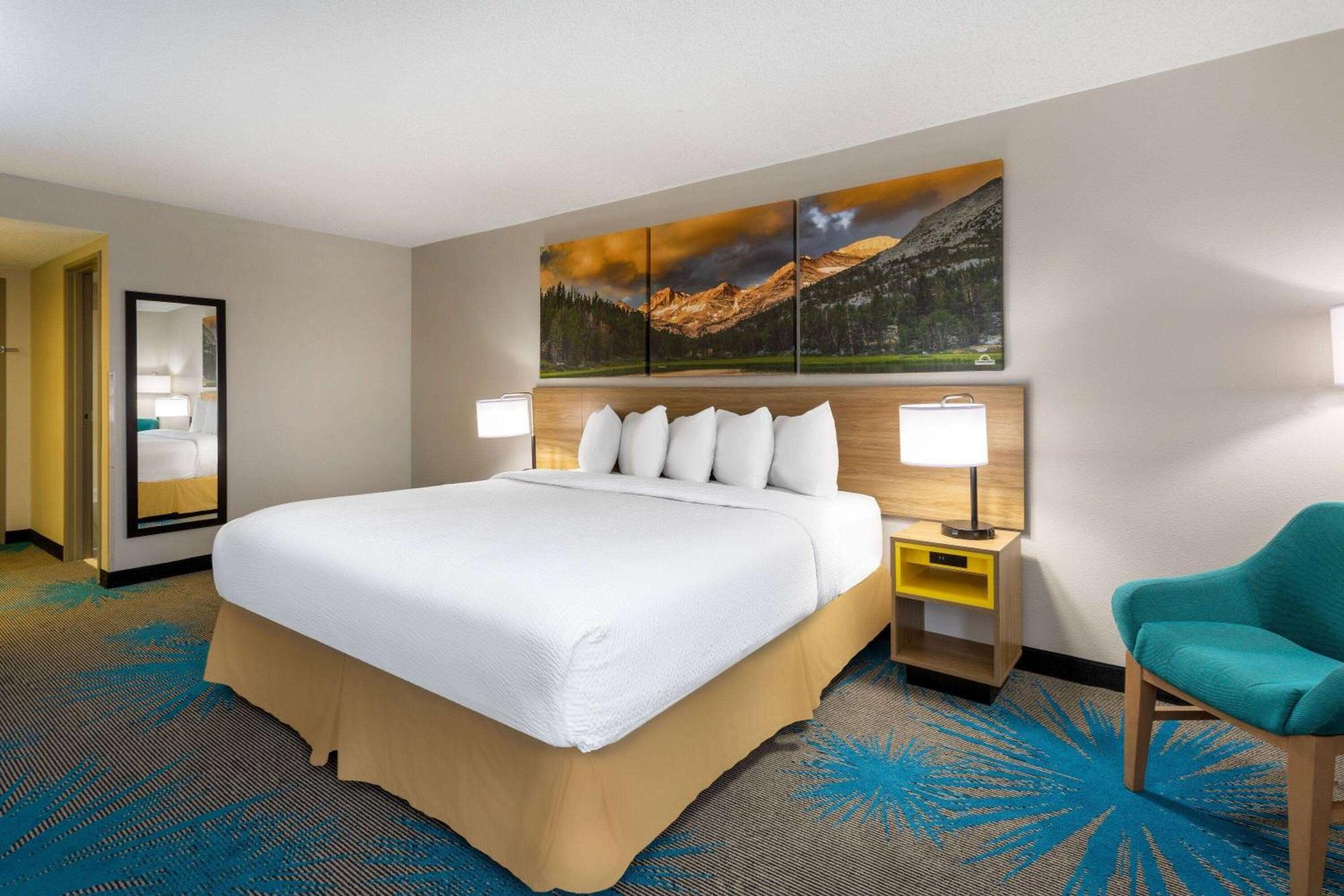 Days Inn & Suites By Wyndham Denver International Airport DEN Exterior foto