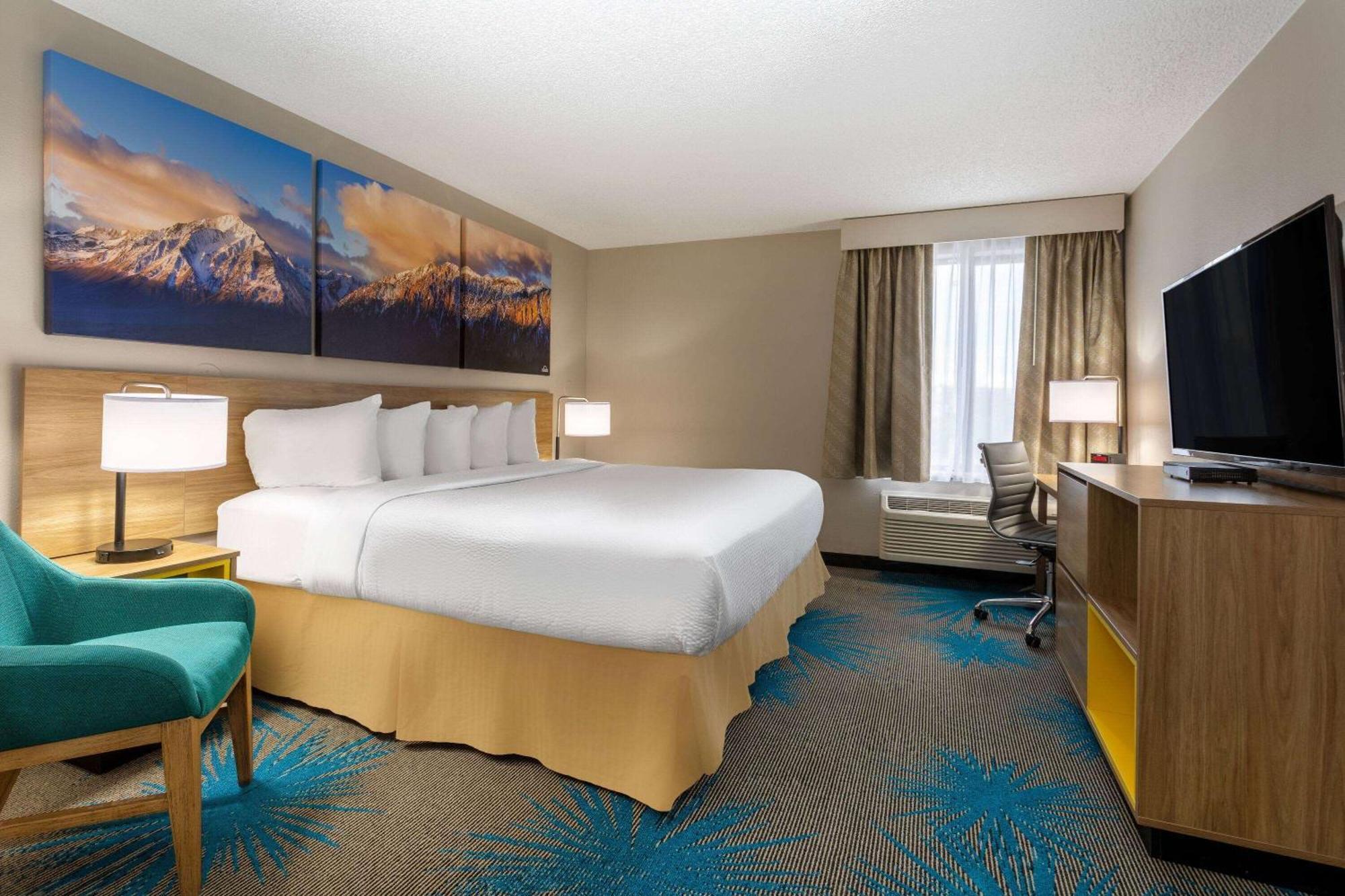 Days Inn & Suites By Wyndham Denver International Airport DEN Exterior foto