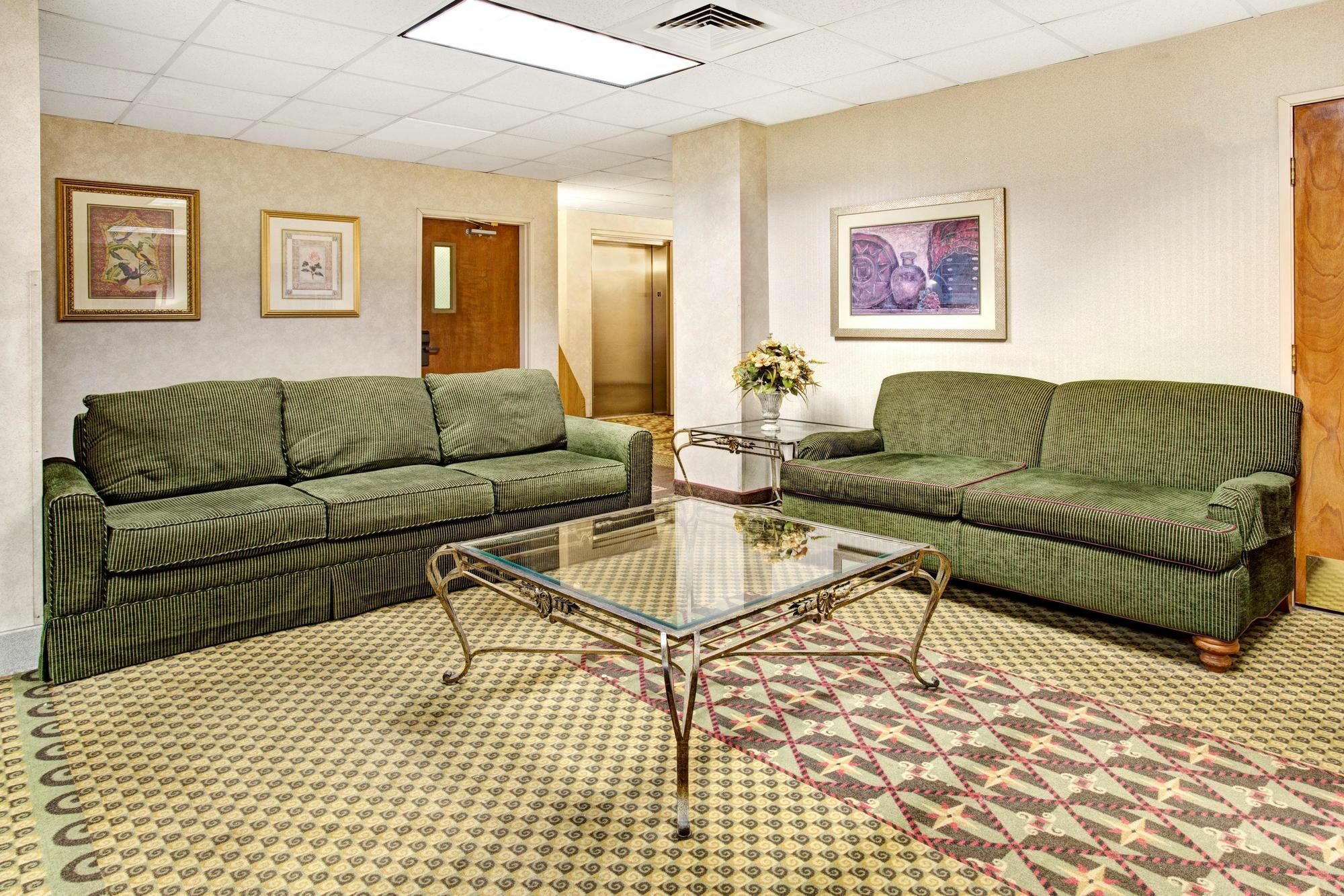 Days Inn & Suites By Wyndham Denver International Airport DEN Exterior foto